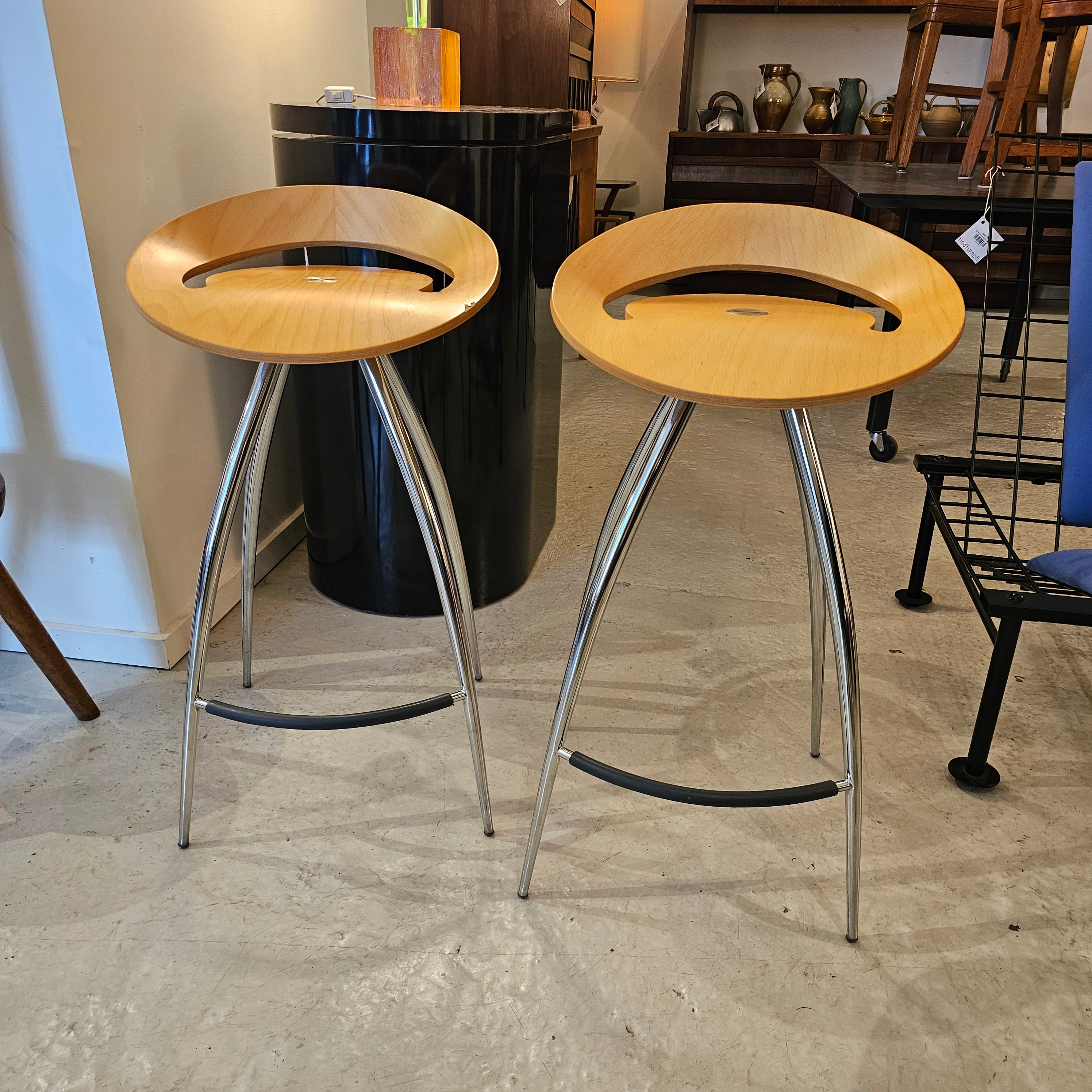 名作】MAGIS LYRA STOOL マジス ライラスツール もどかしい 貴重品