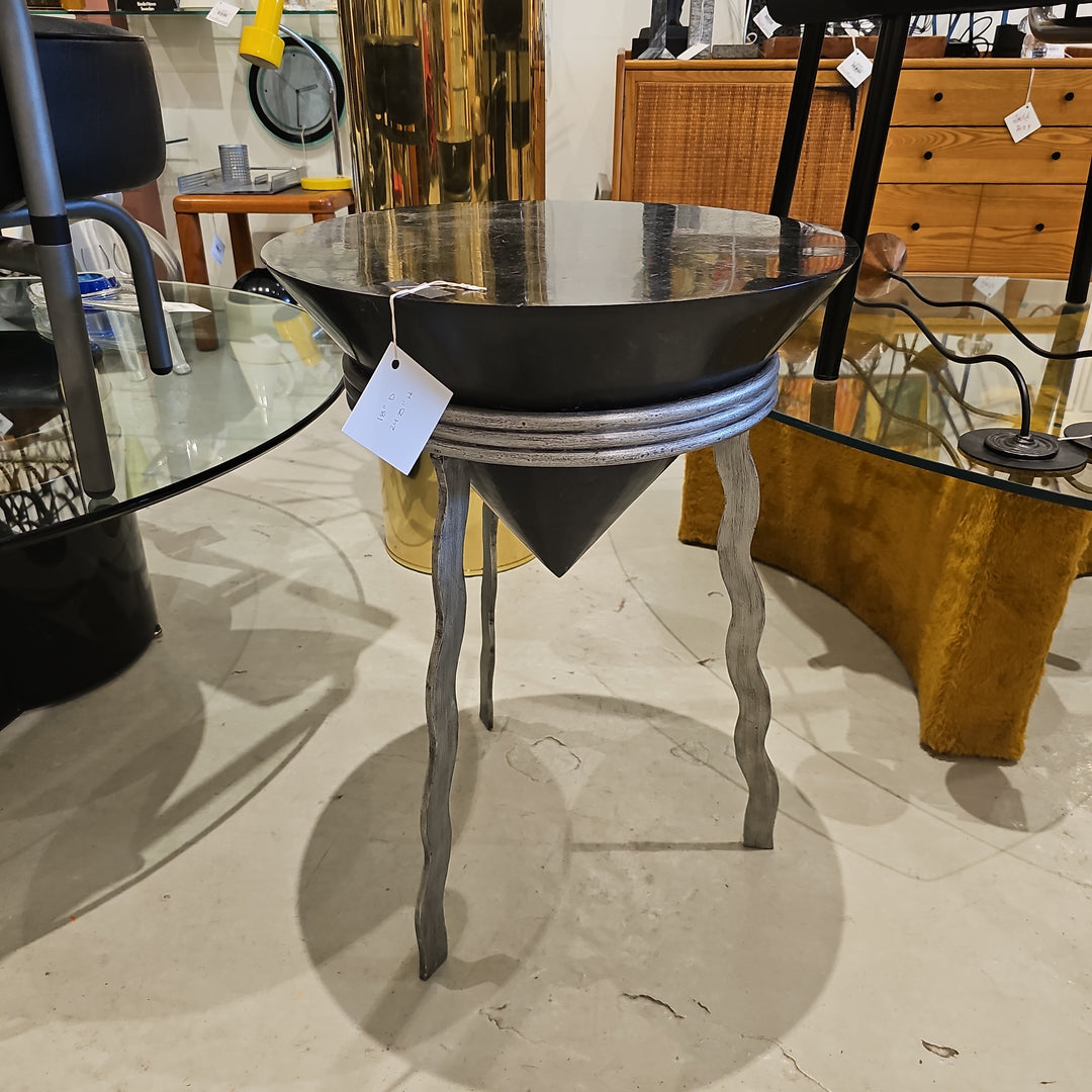 Squiggle Table