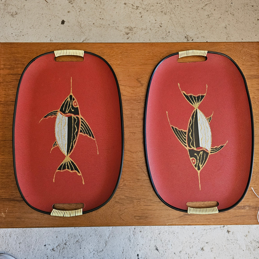 Red Serving Platter w/Fish