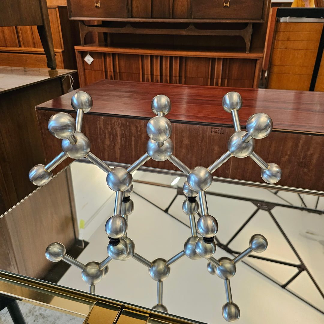 Molecular Sculpture