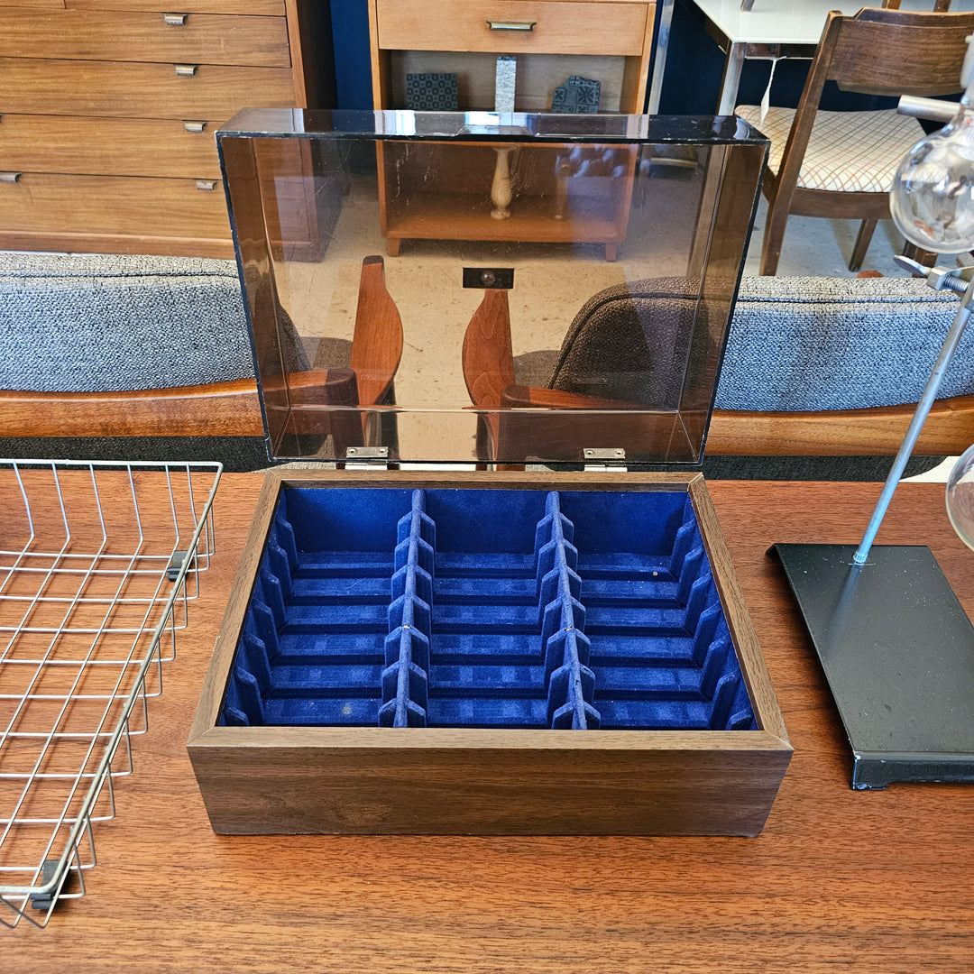 Vintage 8-Track Cassette Storage Box w/Lid