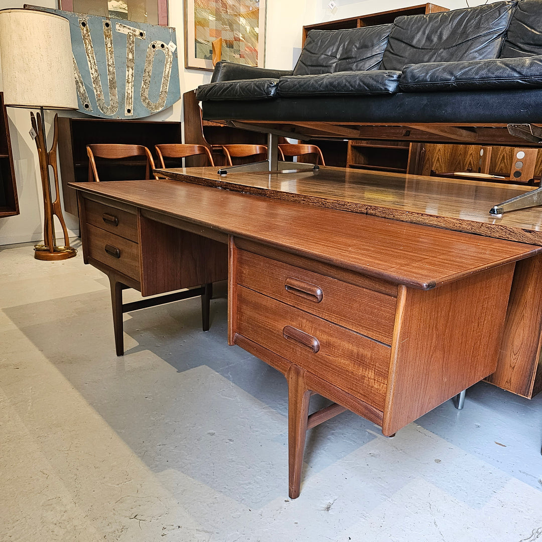 Younger Vanity Desk