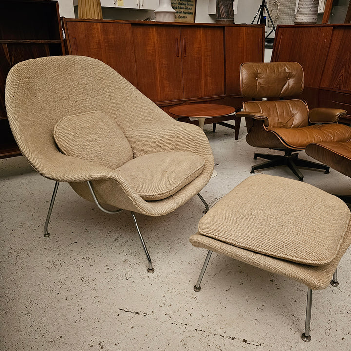 Early Knoll Womb Chair & Ottoman