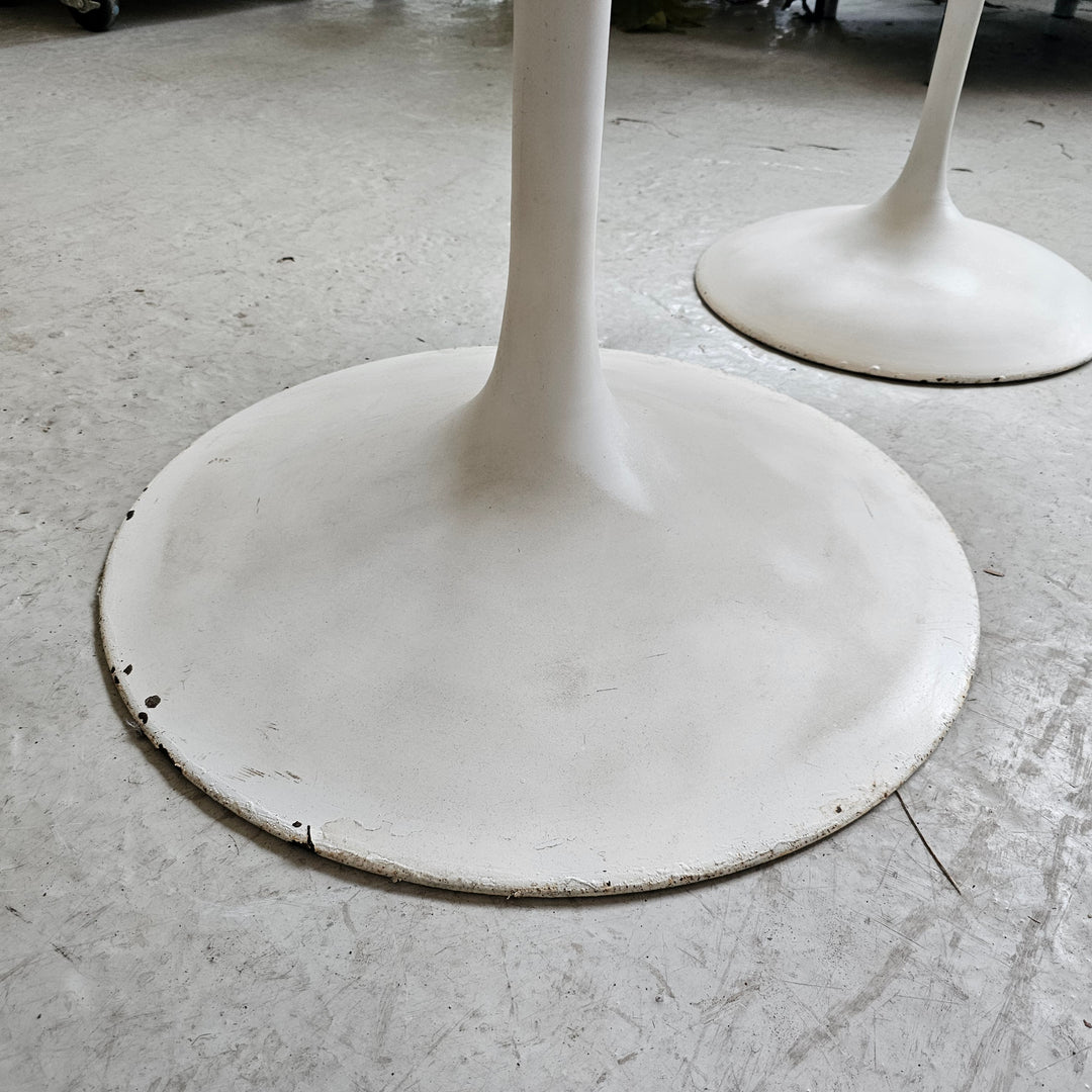 Vintage Round Tulip Dining Table