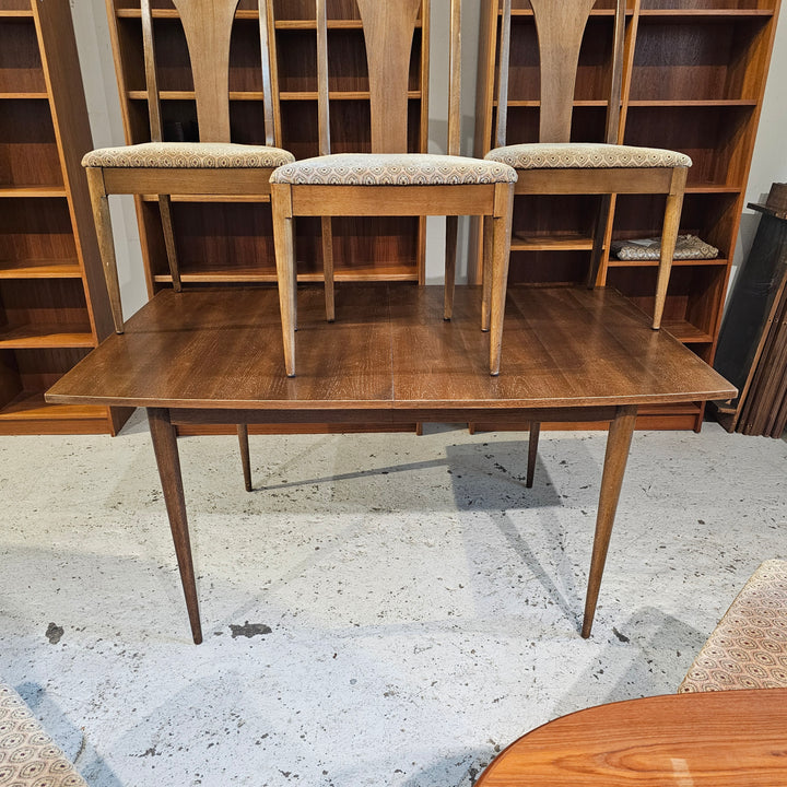 Broyhill Brasilia Walnut Dining Table