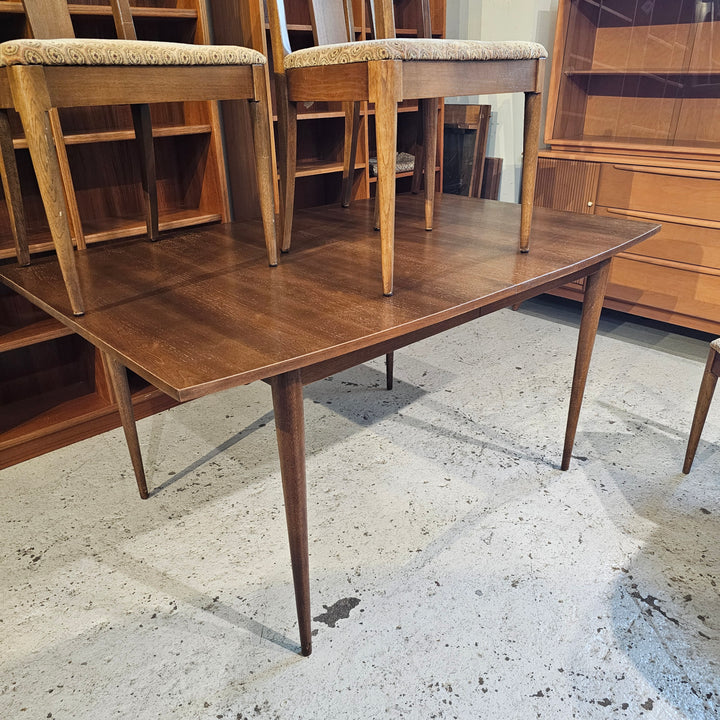 Broyhill Brasilia Walnut Dining Table