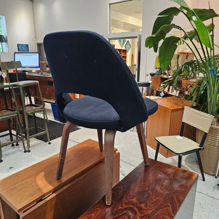 Eero Saarinen Style Side Chair