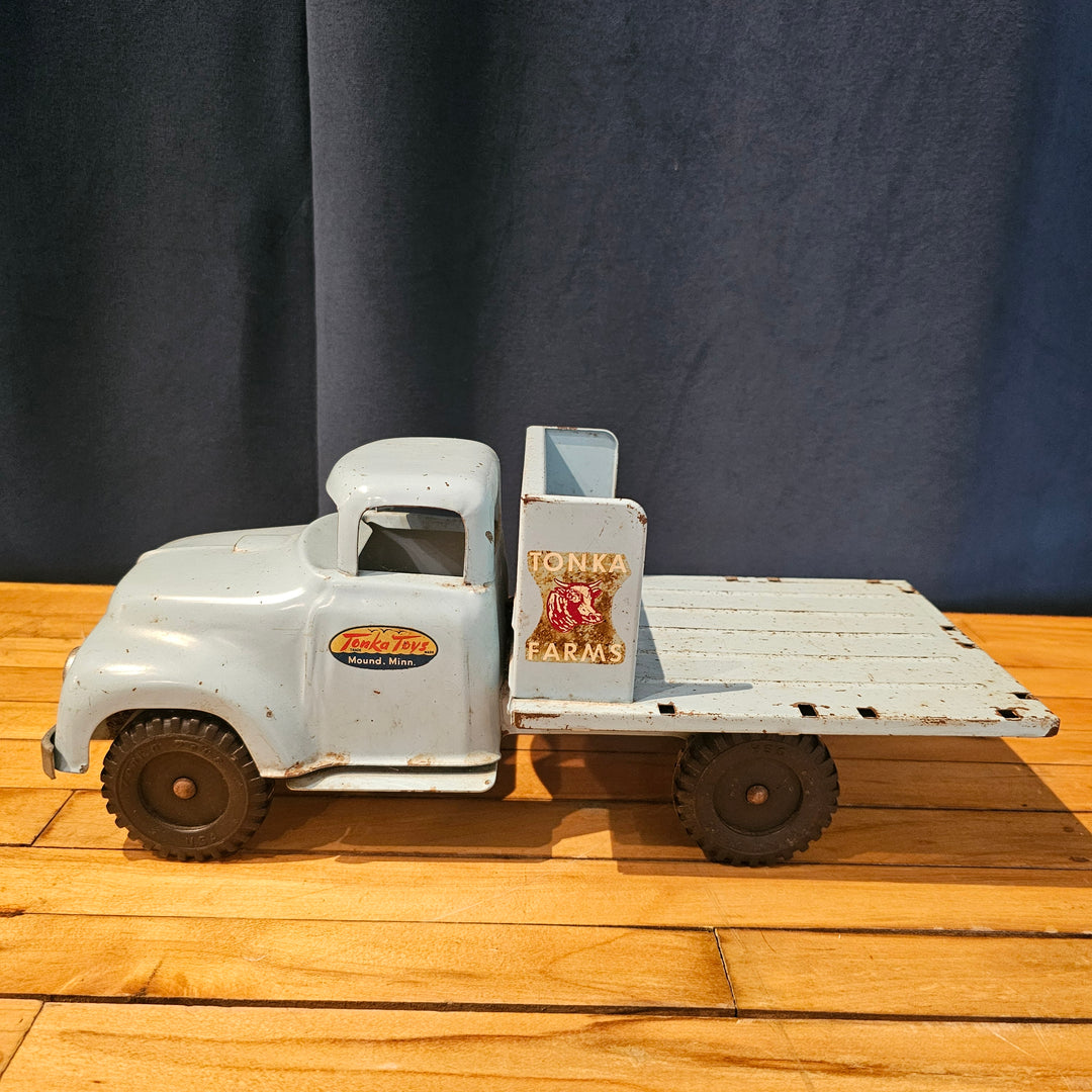 Vtg Tonka Farms Stake Truck