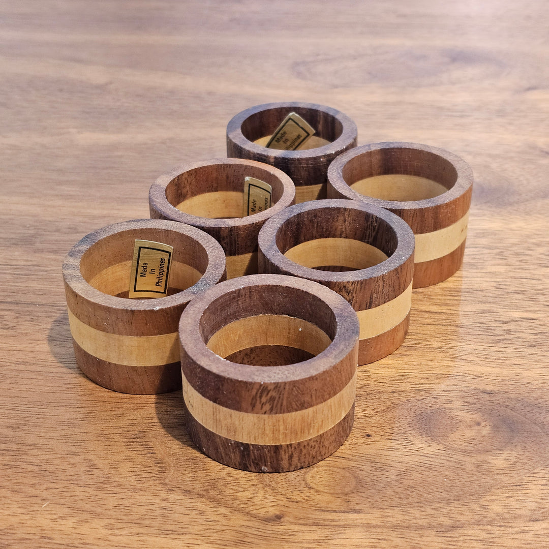 Wooden Napkin Rings (6)