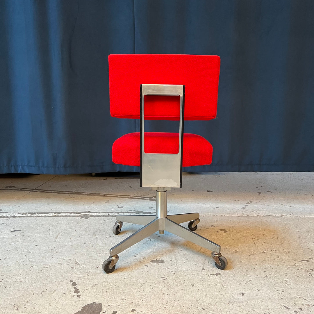 Rolling Task Chair by Good Form in Red