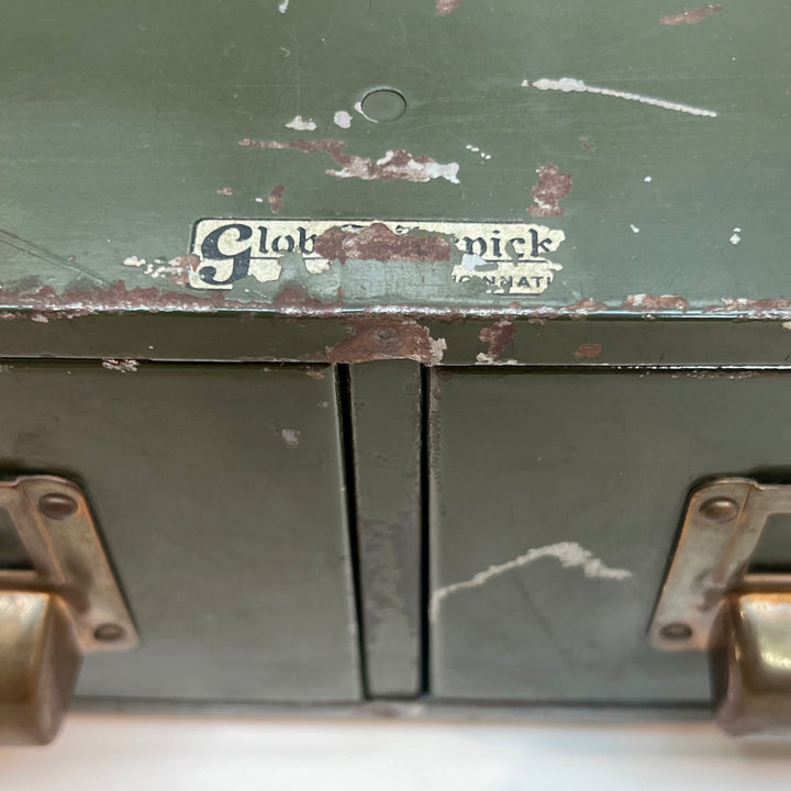 Globe-Wernicke Green 2-Drawer Metal 3x5 Card File w/Brass Pulls