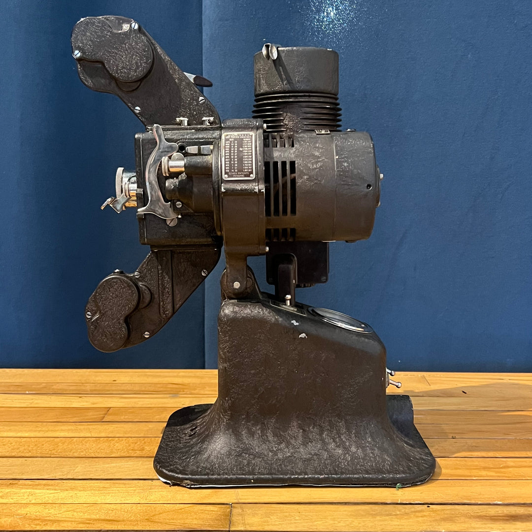 Bell & Howell Filmo 57 16mm Projector w/Case