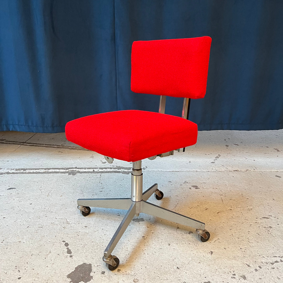 Rolling Task Chair by Good Form in Red