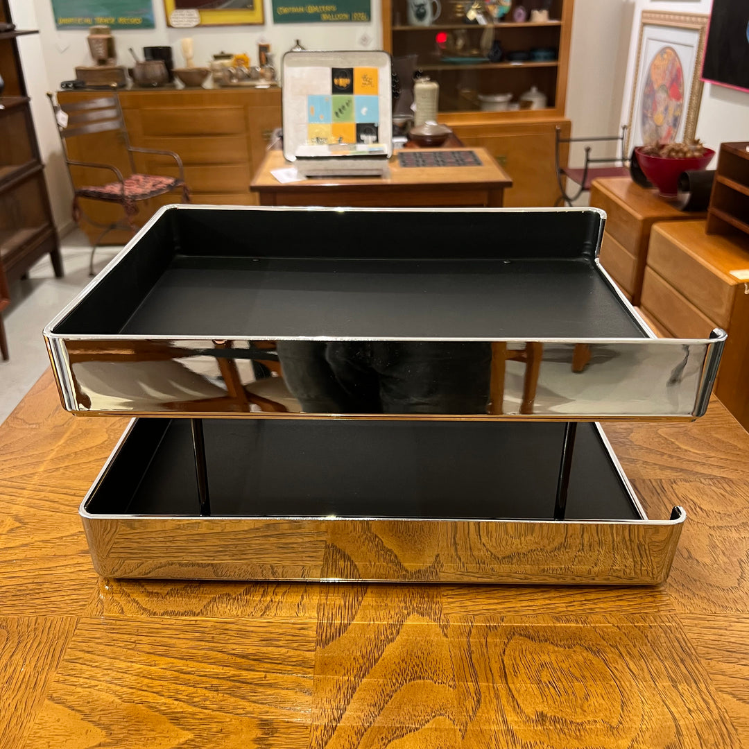 Smokador 2-tier Chromed Plastic Paper Tray