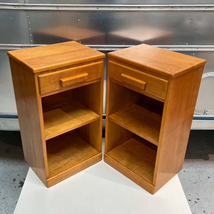 Pair of 1950s-Era Clear Pine Nightstands