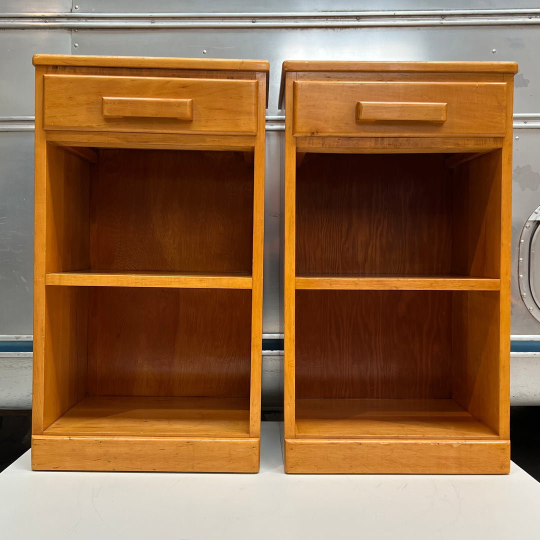 Pair of 1950s-Era Clear Pine Nightstands
