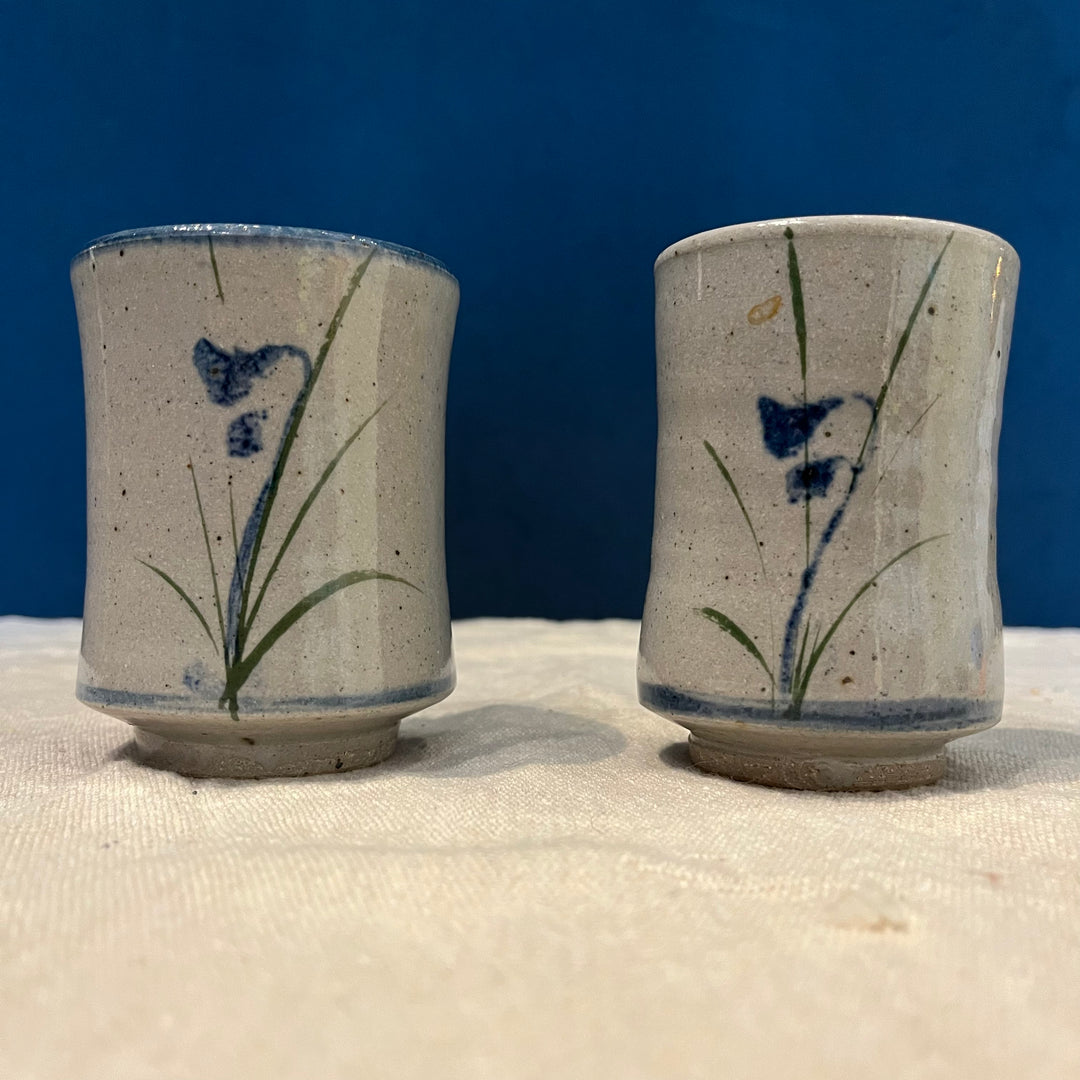 Yunomi Pottery Cup - Floral Motif