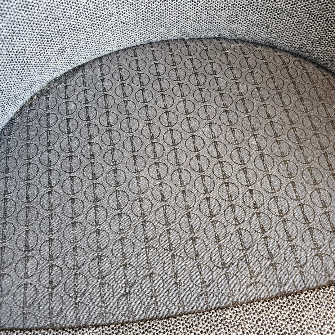 D'Urso Swivel Lounge Chair