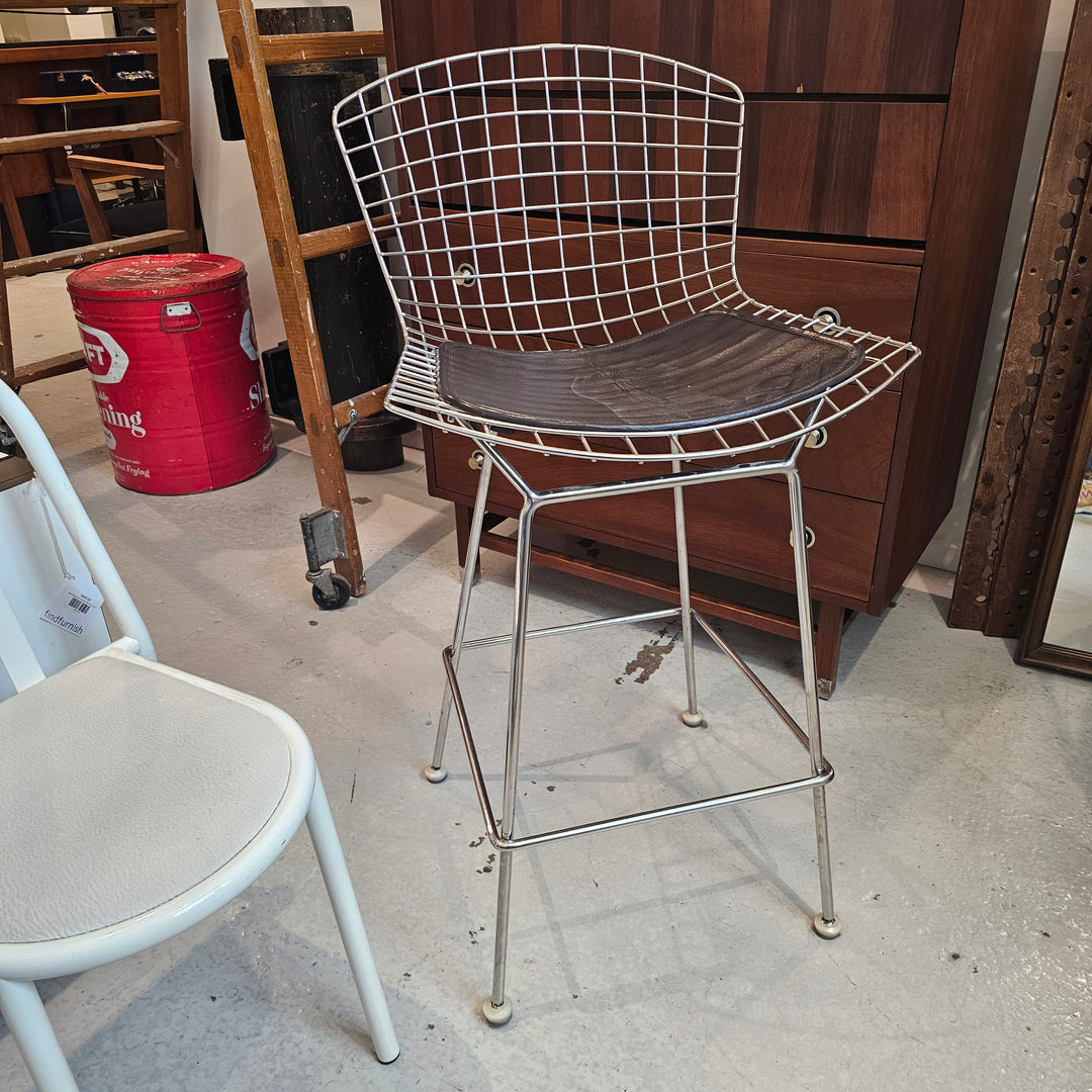 Bertoia Style Bar Stool