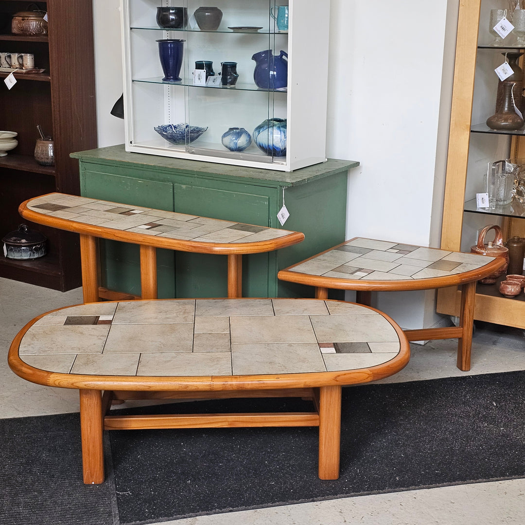 Gangso Mobler Tile Top Console Table