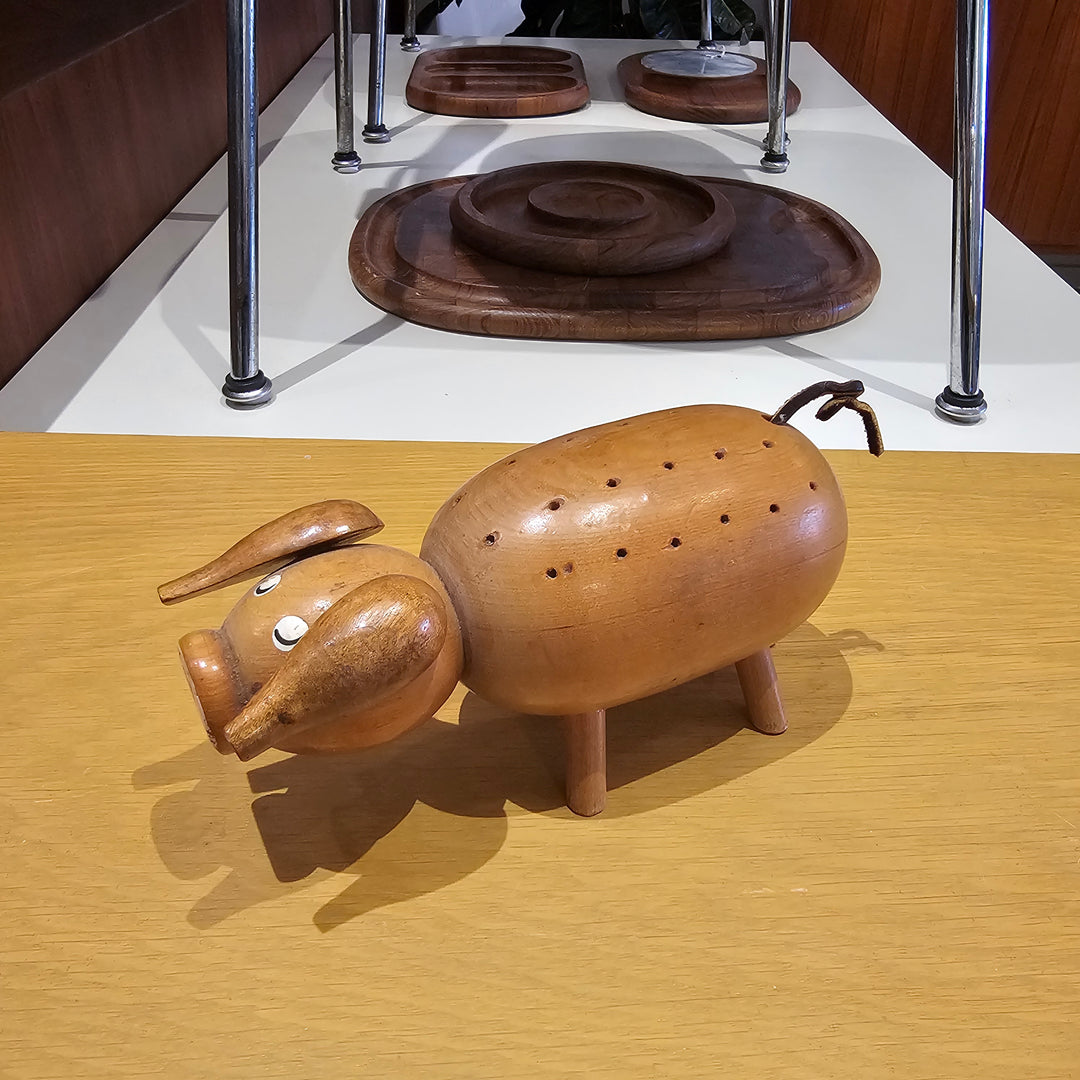 MCM Pig Themed Hors D'oeuvre Holder