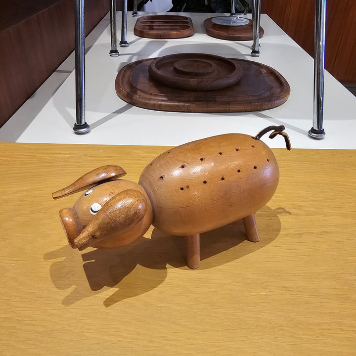 MCM Pig Themed Hors D'oeuvre Holder