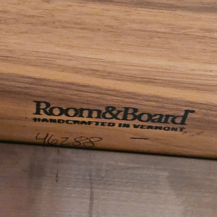 Room & Board Aria Dining Table 60"