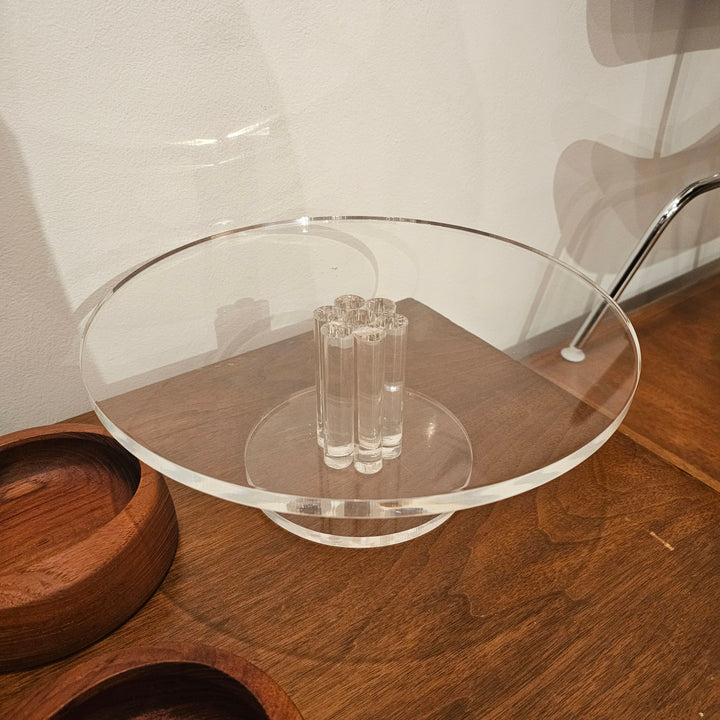 Dorothy Thorpe Lucite Cake Stand