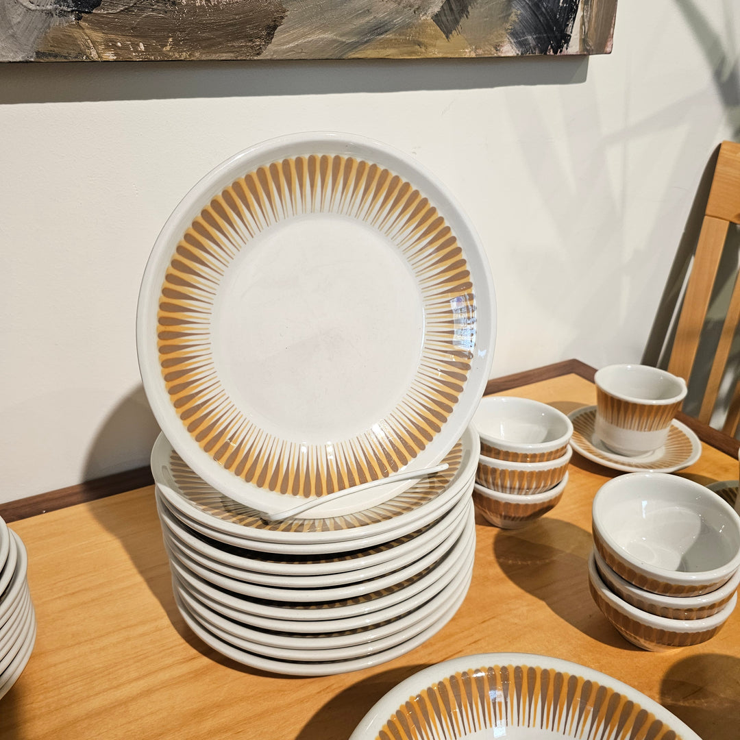 Paul McCobb "Radiant" Restaurant Ware Set